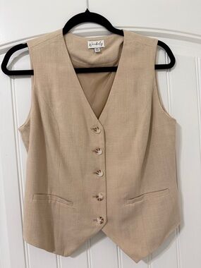NWOT Wonderly Neutral Beige Vest